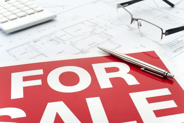 Buyers circle Primary Group broker Lorica