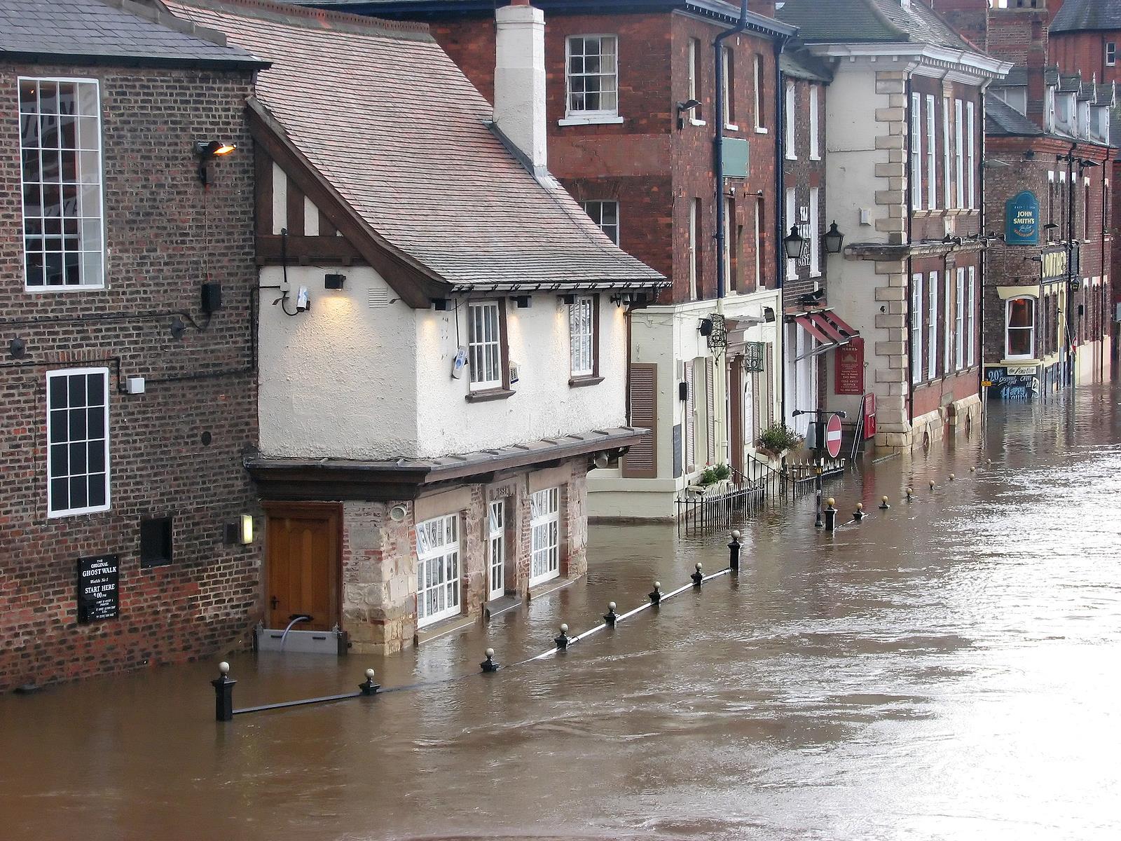Insurer rolls out Flood Re offering for brokers