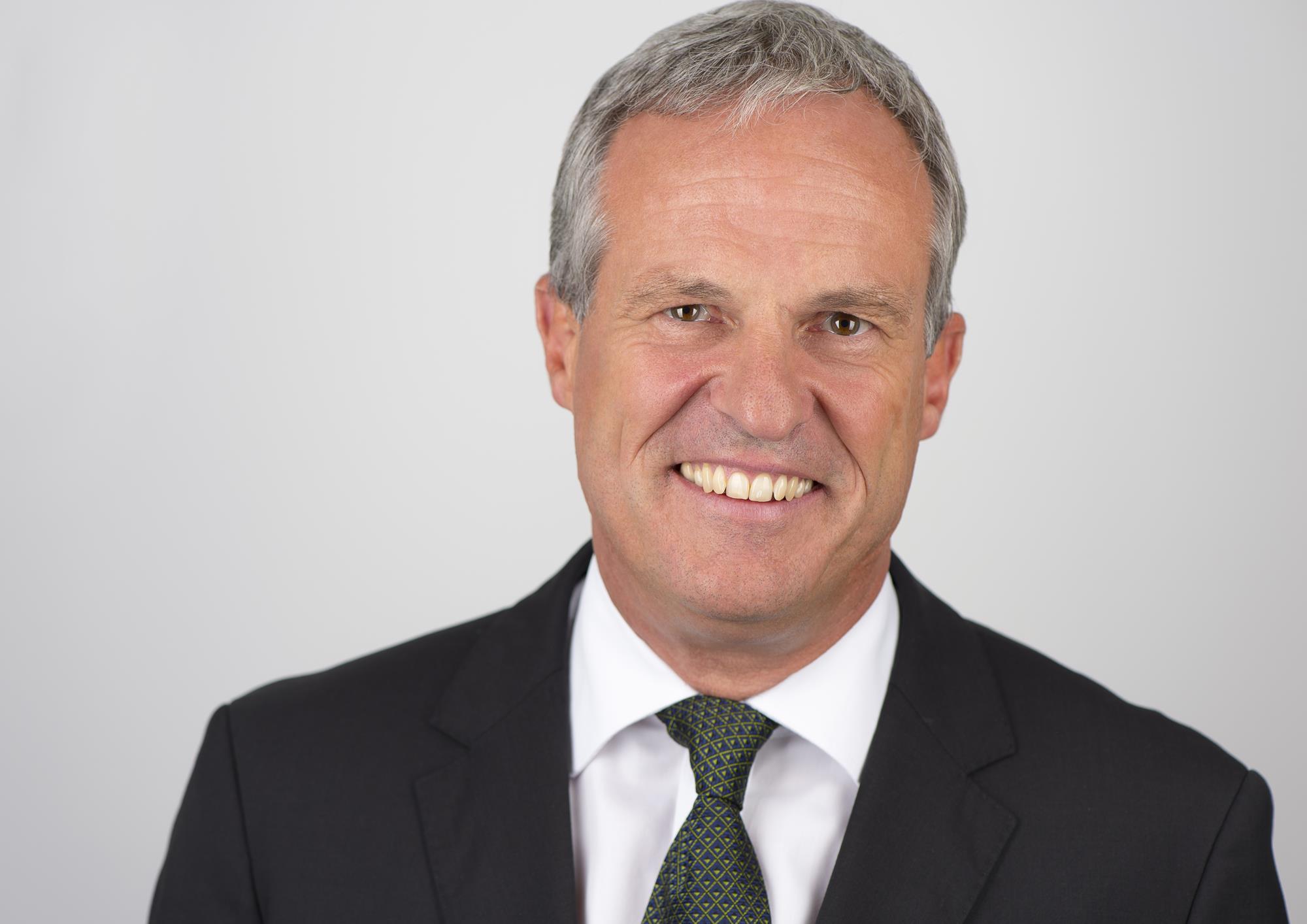 Adrian Brown to replace Scott Egan as interim Towergate chief