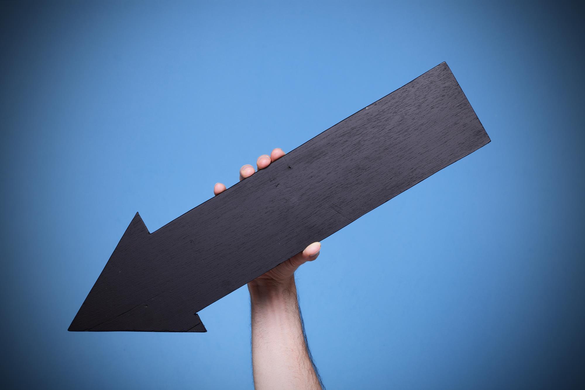 Aggregator costs eat into AA broking profit