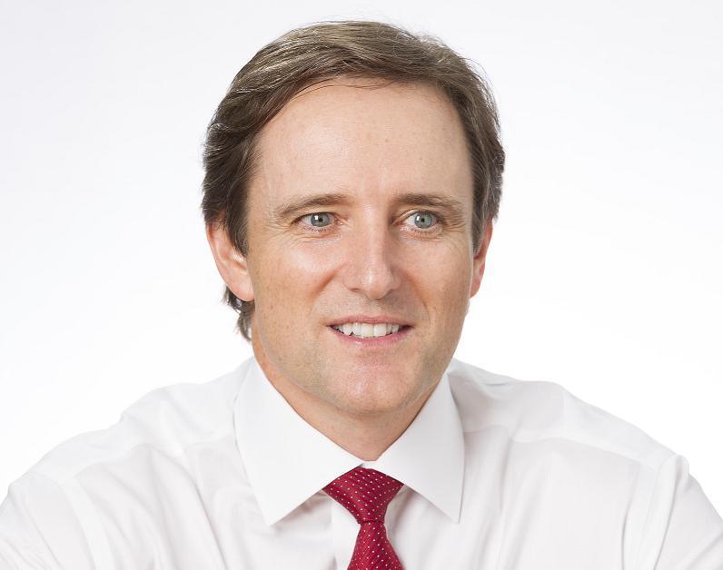 Aviva boss in digital war cry as its customers flock to online