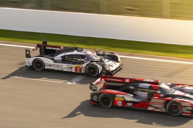 Top 50 Insurers 2016: Gap narrows between top two