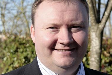 Adam Clarke to replace Peter Corfield as Ageas Retail Direct MD