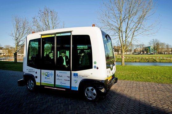 Finland's driverless buses would 'fall at first hurdle' in UK